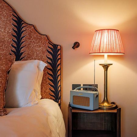 The Stump Hotel Cirencester Kültér fotó